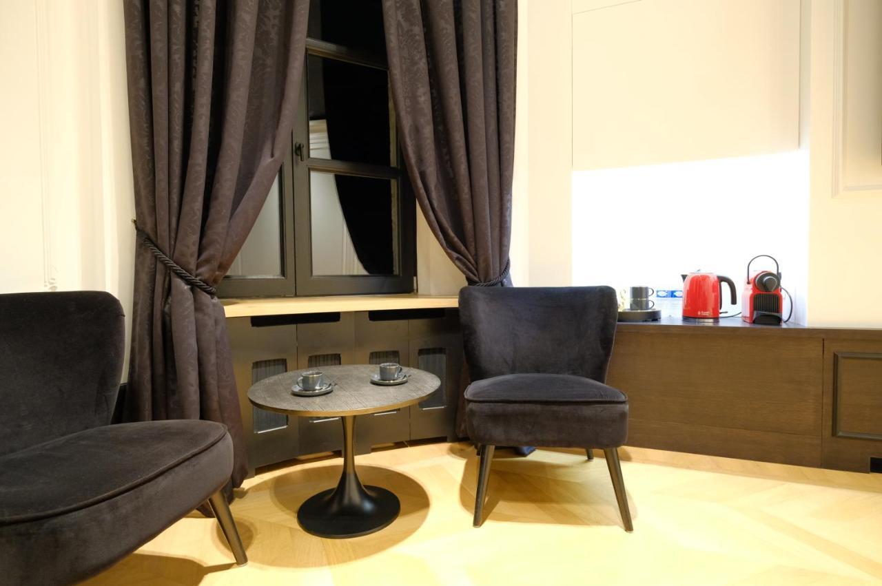 מונס Suite La Duchesse Et Parking Prive Gratuit מראה חיצוני תמונה